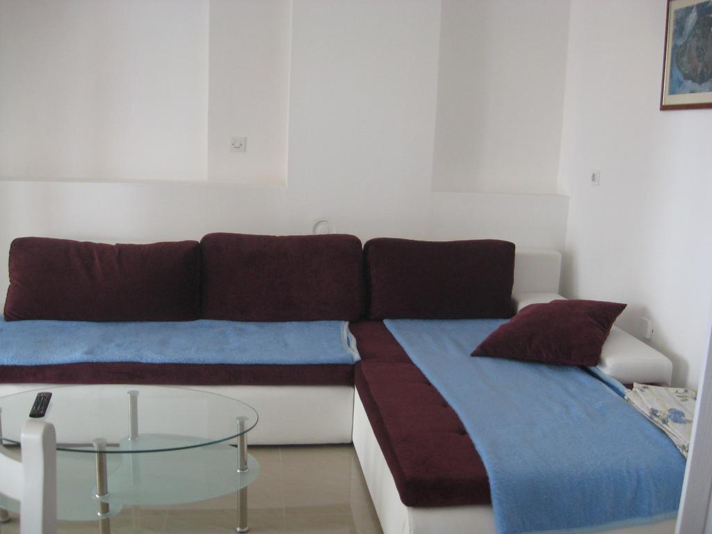 Apartments Silmare ラバック エクステリア 写真