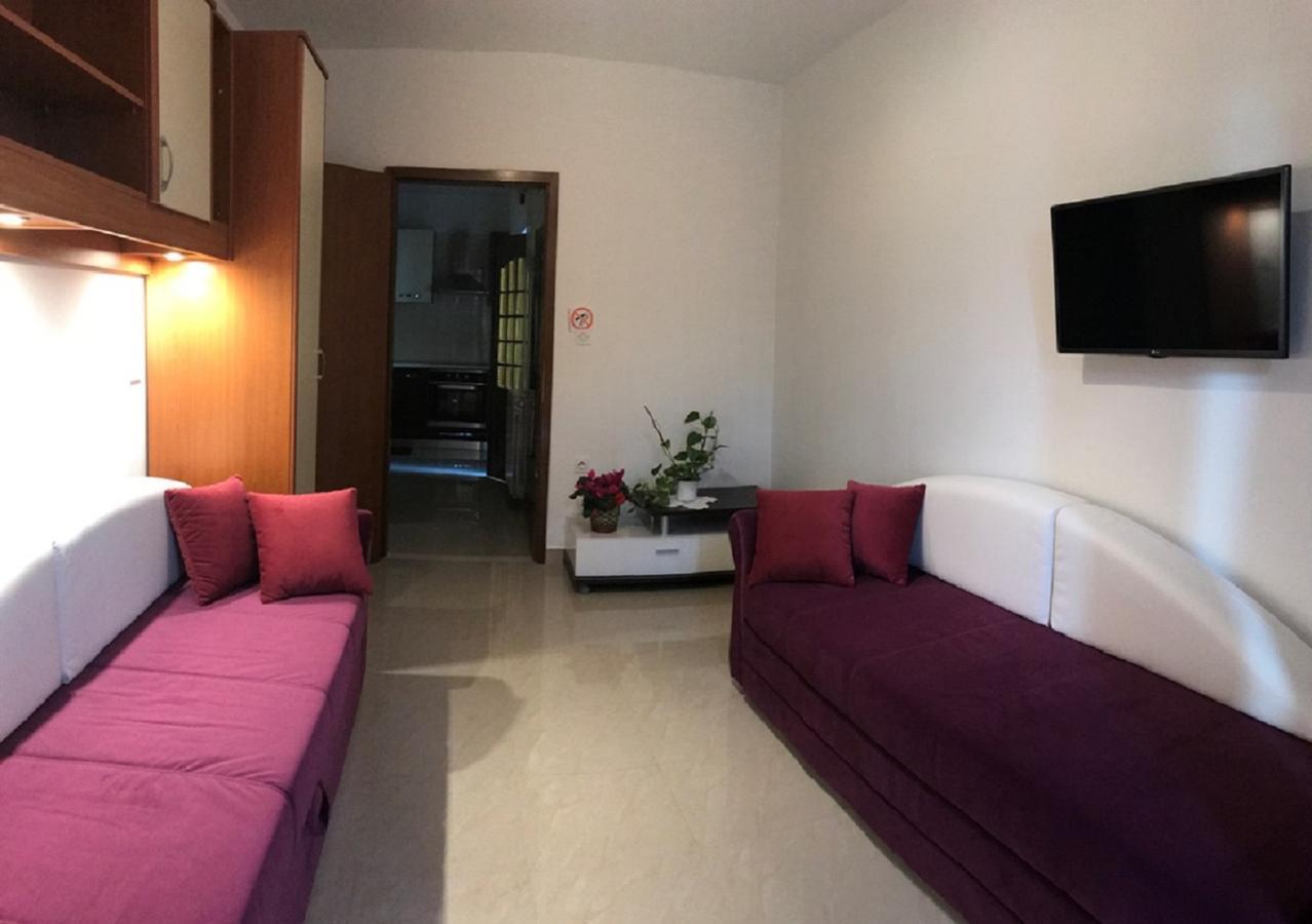 Apartments Silmare ラバック エクステリア 写真